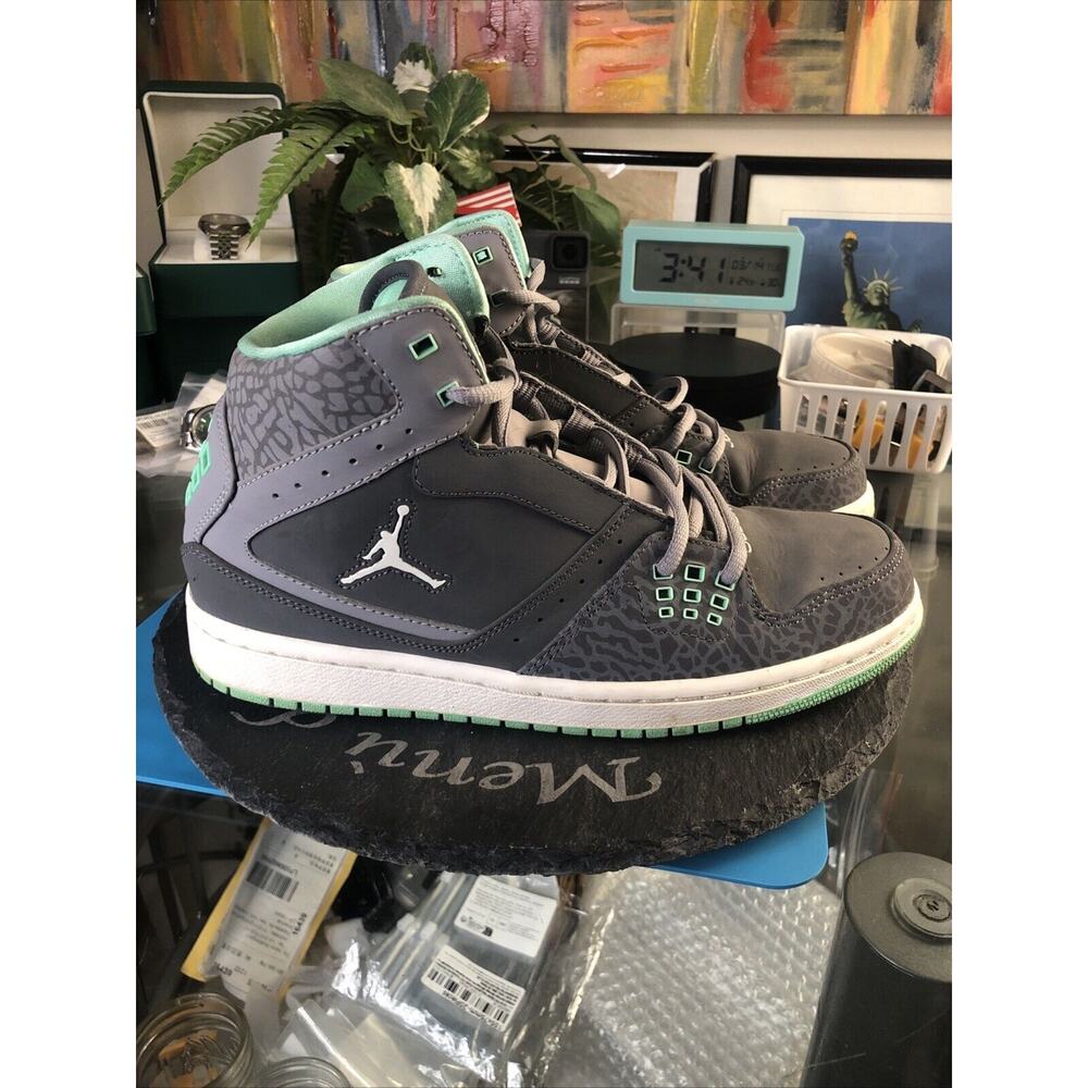 Womens 8.5 Jordan Air Jordan Flight 4 GREEN GLOW Elephant Print 372704-058